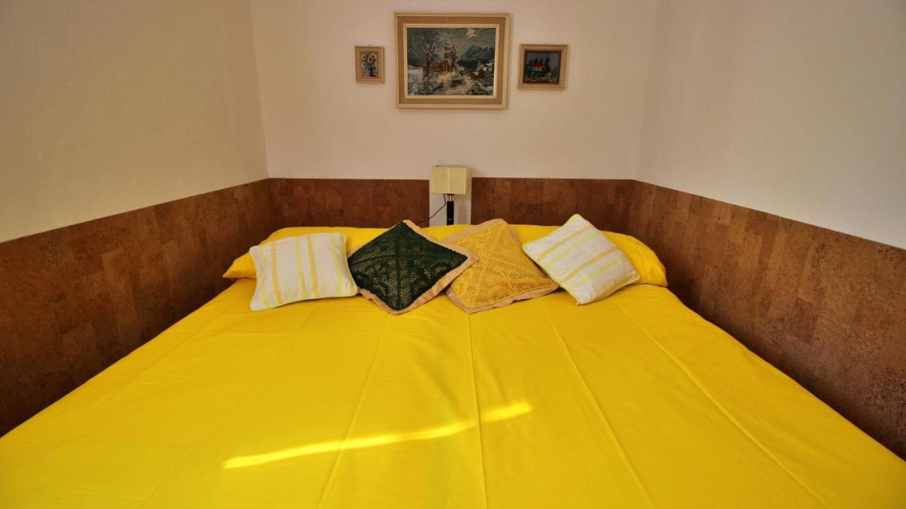 Seaside Apartment Оміш Екстер'єр фото